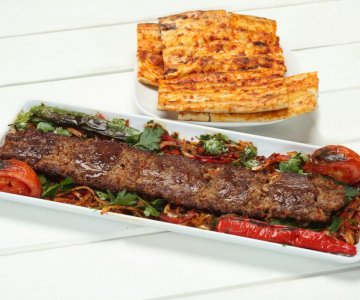 İki Yüzlü Kebap